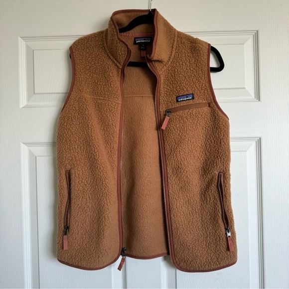 Patagonia Jackets & Blazers - Patagonia Women's Fleece Vest Tan/Brown